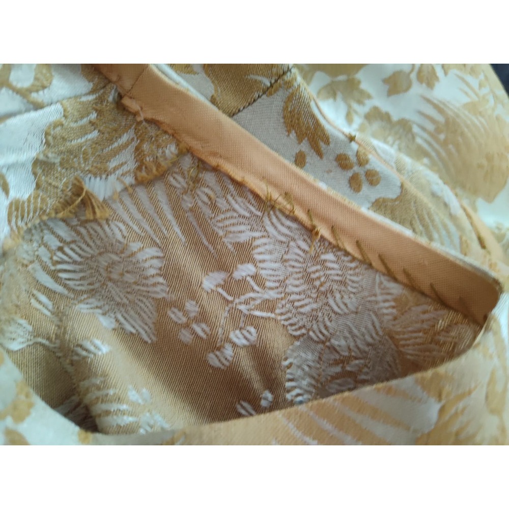 Vintage 50's Gold Brocade Tunic Hostess Top Oriental Theme With Gold Tone Brooch - Picture 11 of 12